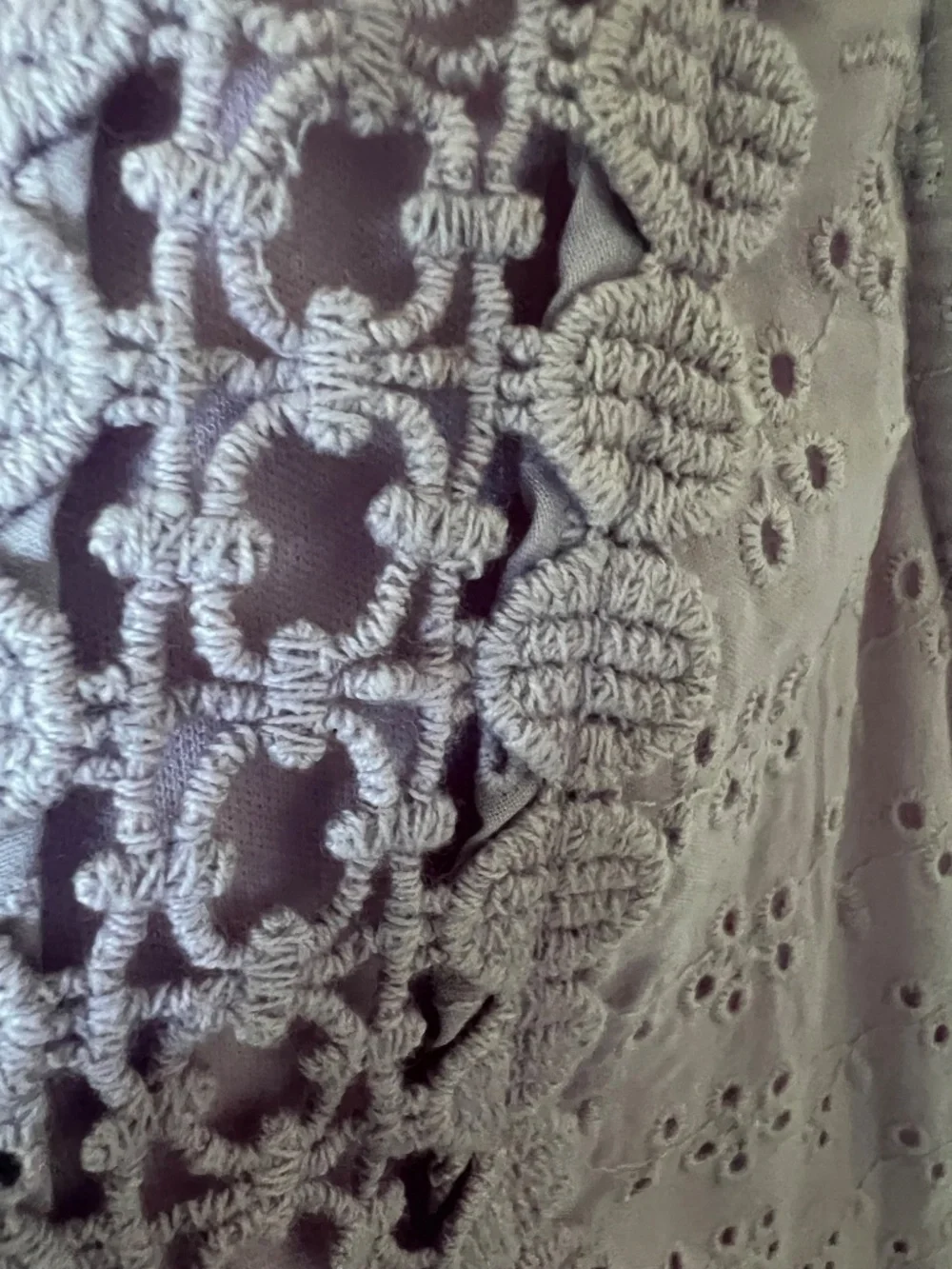 Lilac eyelet Altered State dress size large - Picture 11 of 14